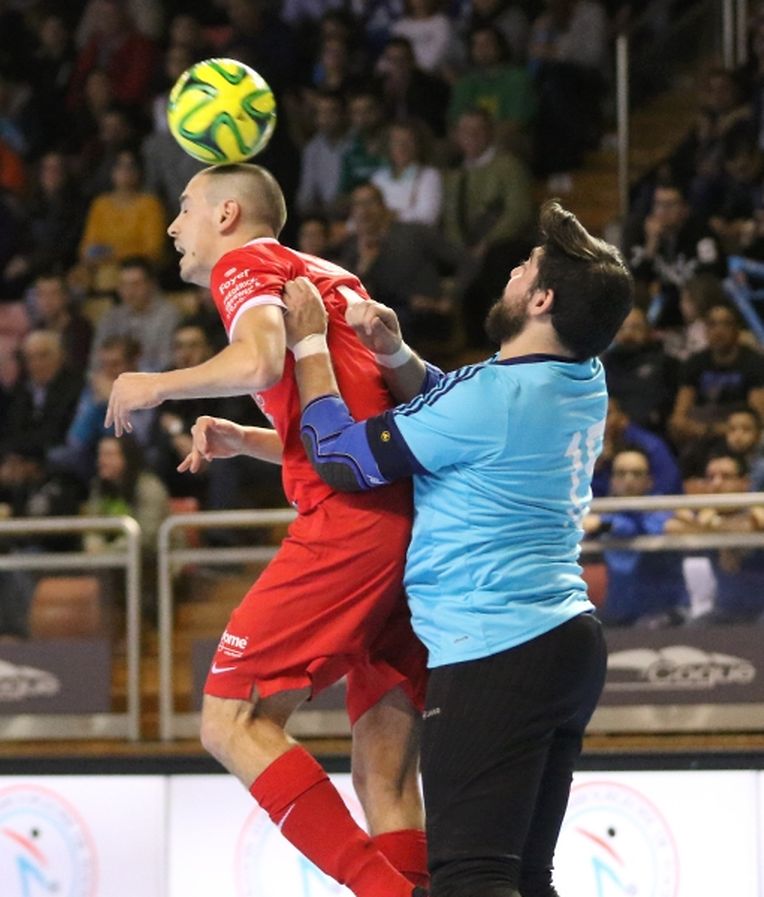 O primeiro golo do SC Bettembourg, marcado por Rafael Valente 