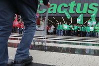 Wirtschaft Piquet de protestation par l’OGBL et LCGB, devant le Cactu, Bascharage, Foto: Chris Karaba/Luxemburger Wort