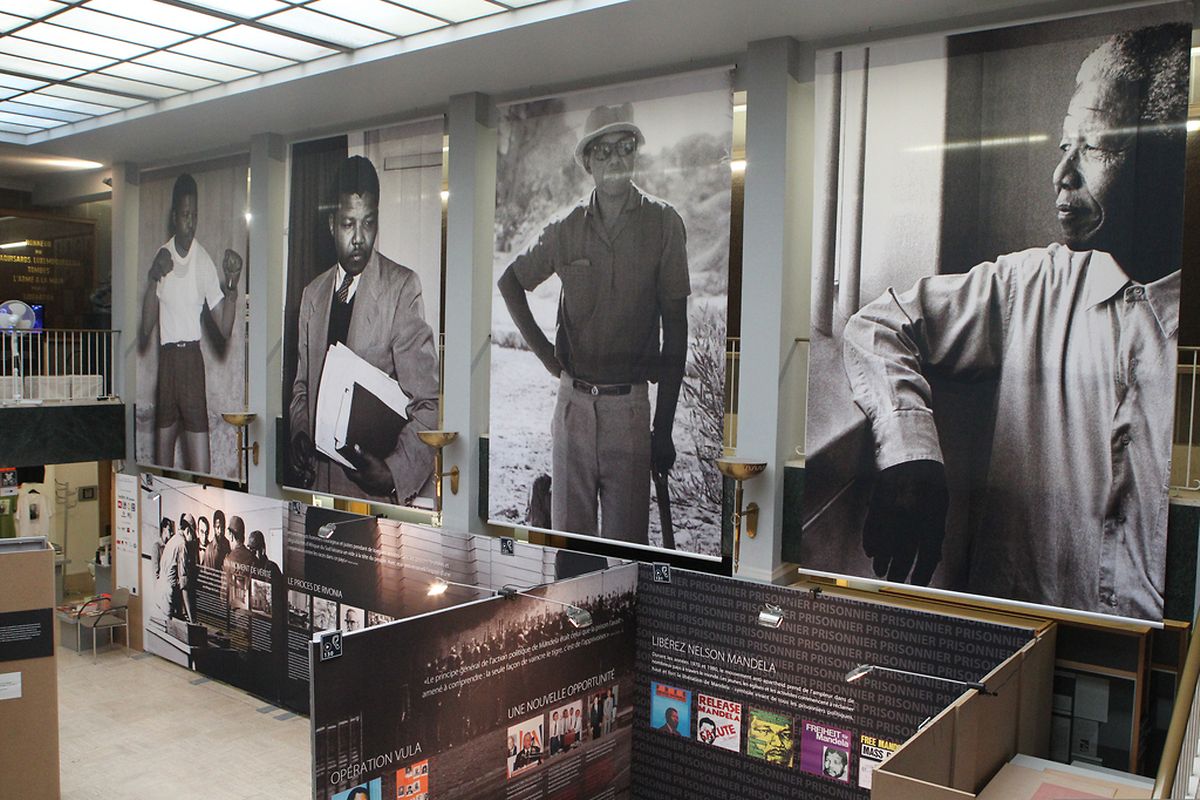 Großherzog Henri besucht Nelson-Mandela-Ausstellung