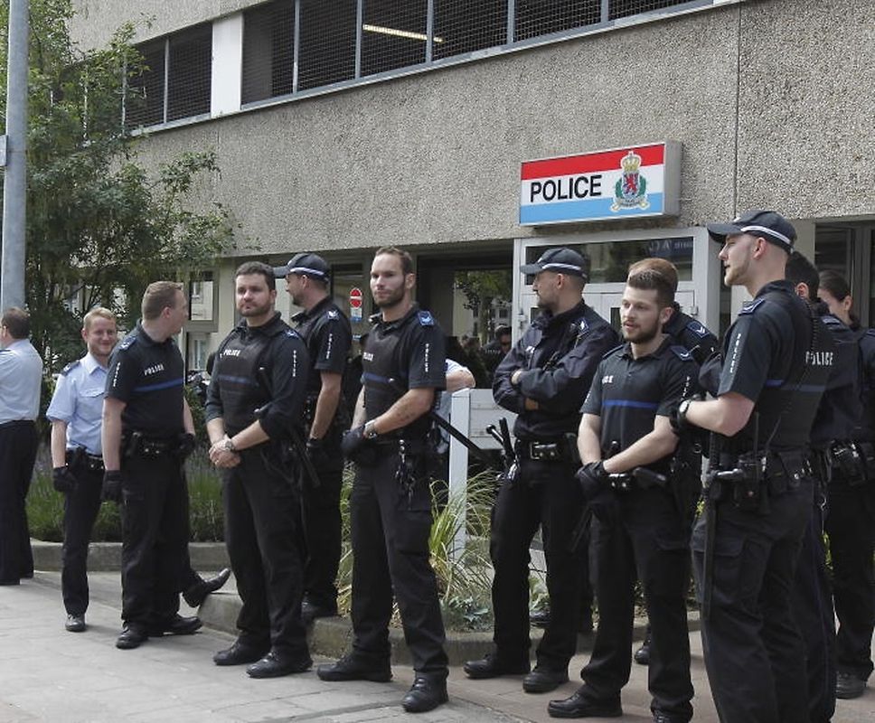 Bei den Krawallen vor dem Konferenzzentrum in Kirchberg waren mehrere Demonstranten und Polizisten verletzt worden.
