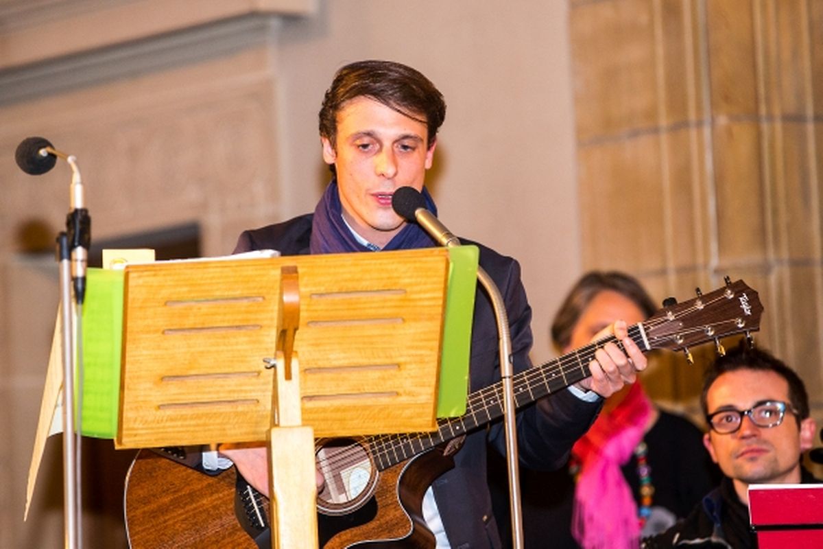 Eucharistische Anbetung mit dem Sänger Grégory Turpin 