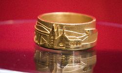 “Ein Ring für Luxemburg“: Designerin aus Trier Elena Villa  & Léa Linster  - Foto : Pierre Matgé/Luxemburger Wort