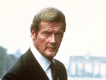 Von "Diamantenfieber" bis "Moonraker": Bond-Darsteller Roger Moore gestorben