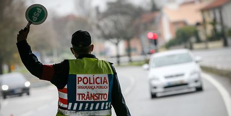 Se está de férias em Portugal "viaje sem pressa" nas estradas - Vimarsana News
