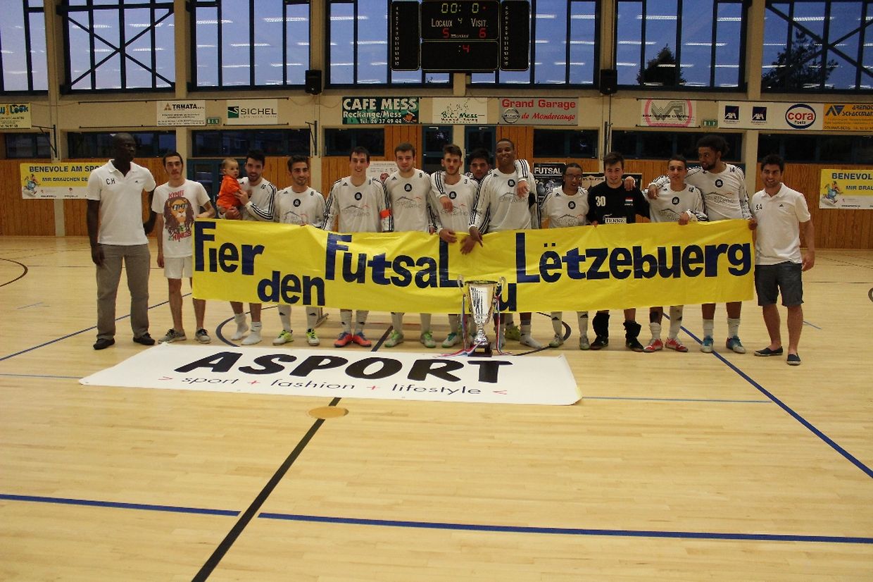 Uma bandeirola bem elucidativa do trabalho em prol do futsal
