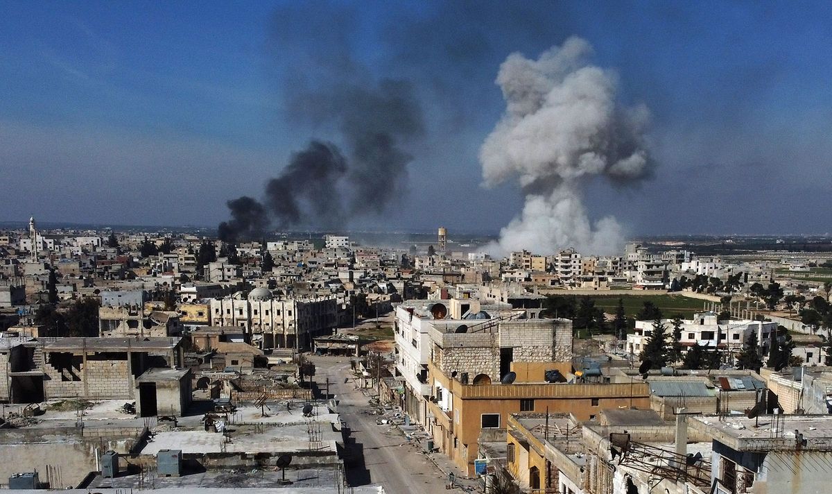 Februar 2020: Der Konflikt zwischen der Türkei und Syrien eskaliert. Bei einem Luftangriff auf die türkische Armee in der nordsyrischen Provinz Idlib kamen nach türkischen Angaben mindestens 33 Soldaten ums Leben.