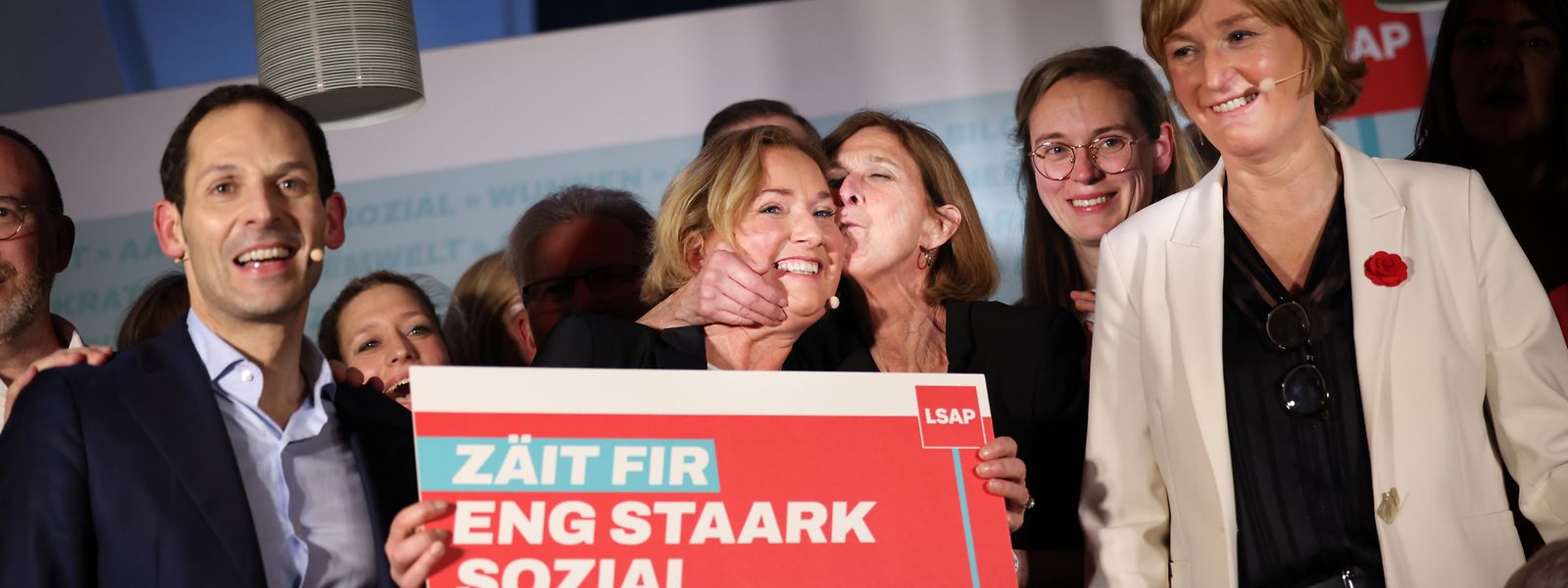 La vice-Première ministre donne à son parti une nouvelle confiance en lui. 