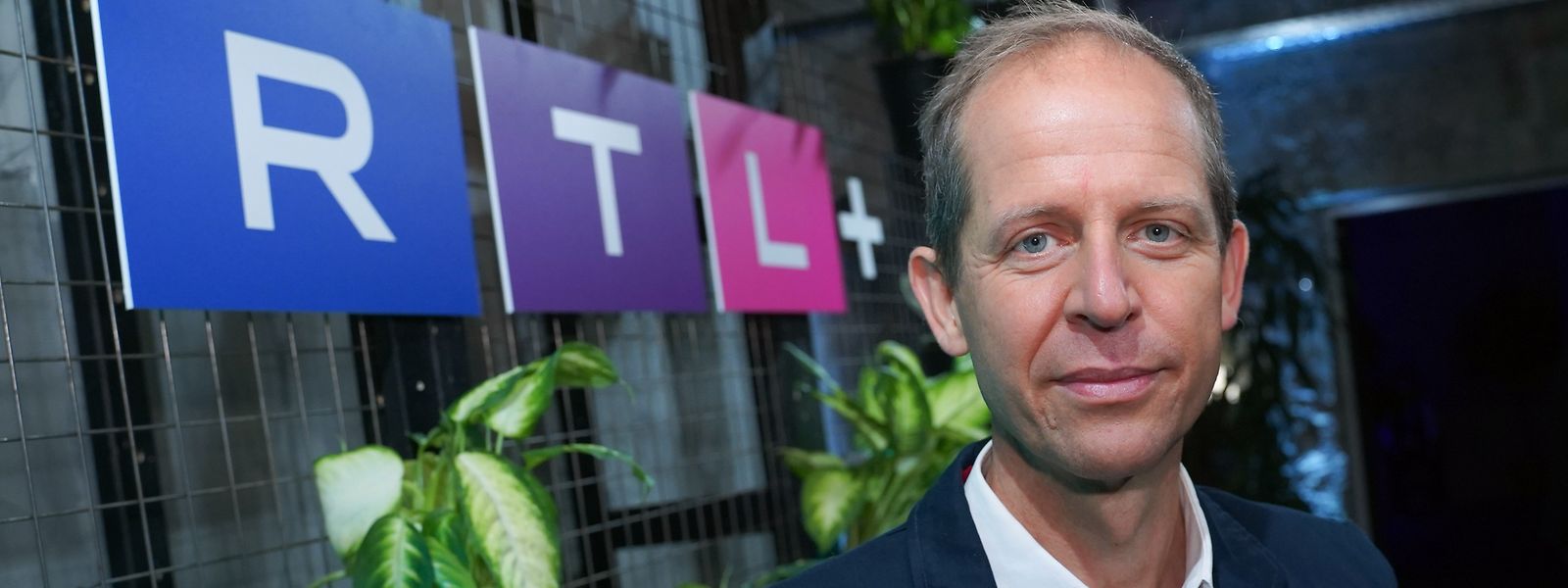 Die Herausforderungen auf dem Werbemarkt habe dafür gesorgt, dass Stephan Schäfer an der Spitze von RTL Deutschland abgelöst wurde, sagt der Konzern. 