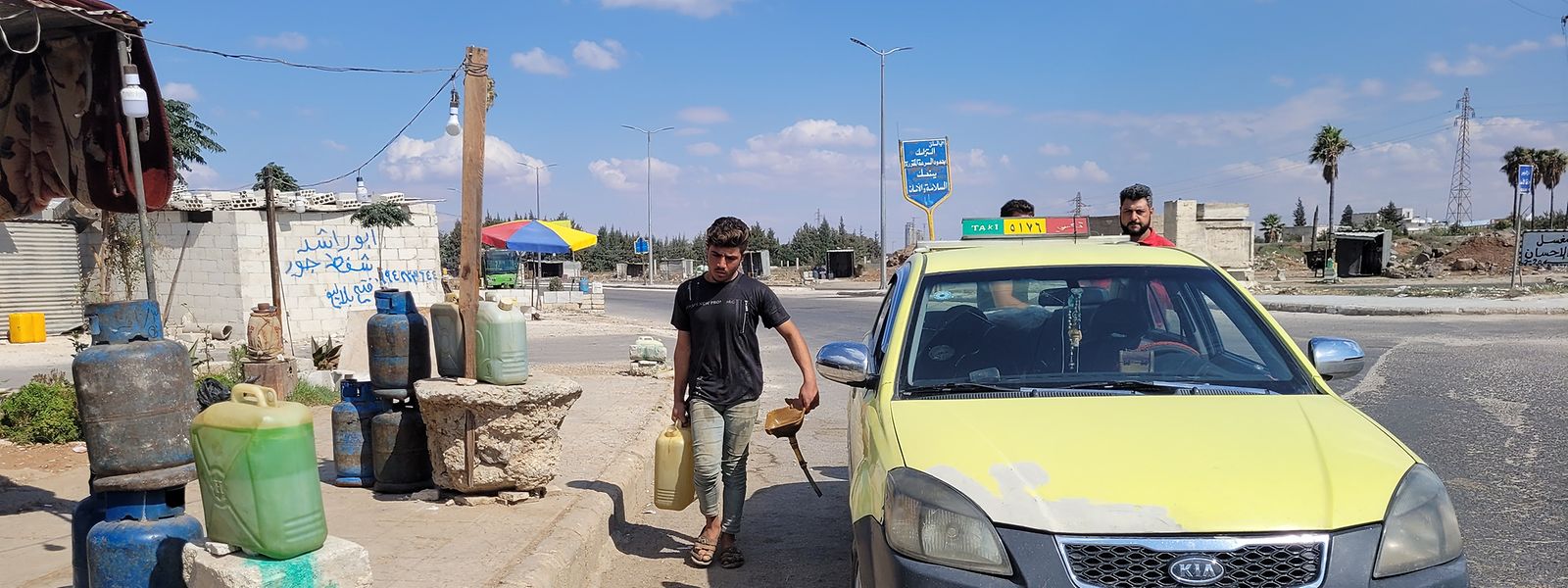 L'essence, rationnée, se vend aussi au marché noir en Syrie.