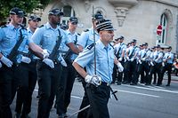 Militärparade Training Polizei Polizeischüler