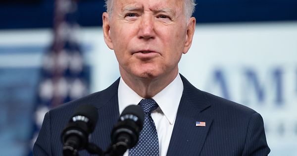 Biden übt scharfe Kritik an Facebook - Vimarsana News