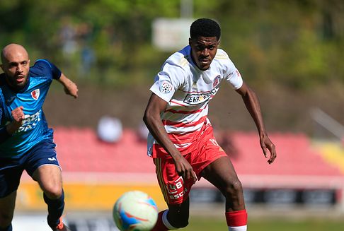 Fola hält den FC Swift auf Distanz