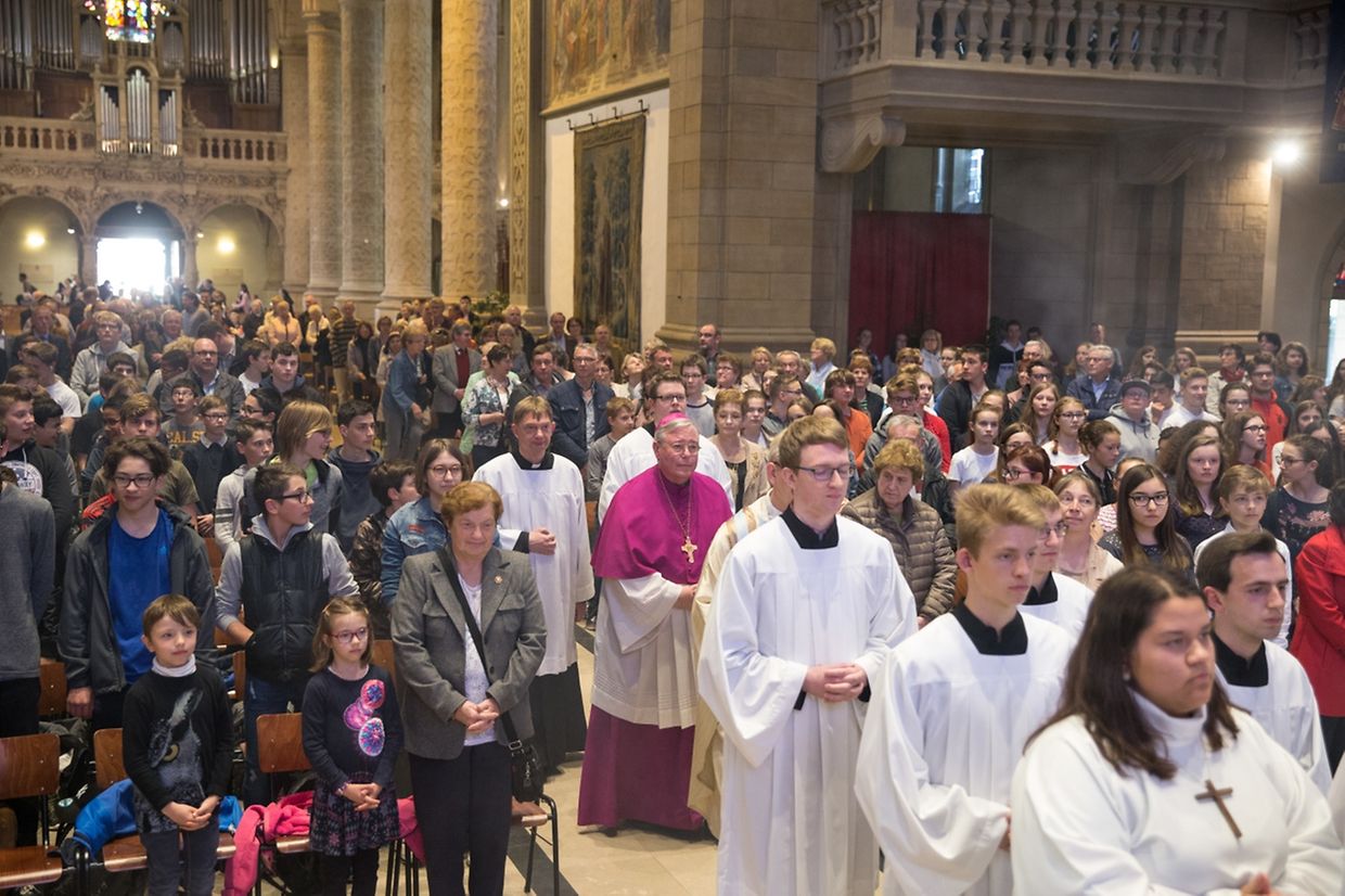 Messe für das Athenäum und die "Lycéen" der Stadt Luxemburg. 