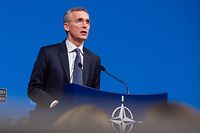  Jens Stoltenberg, NATO-Generalsekretär, spricht bei einer Pressekonferenz nach dem NATO-Außenministertreffen im NATO-Hauptquartier.