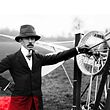 Der Brasilianer Alberto Santos-Dumont ging als erster erfolgreicher Motorflugzeugpilot der Welt in die Geschichte ein