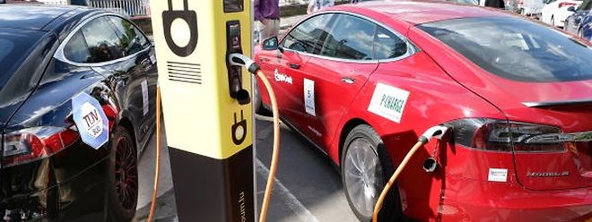Trotz hoher Wachstumsraten von zuletzt knapp 32 Prozent kommen vollelektrische Fahrzeuge und Hybridautos in Luxemburg noch auf keinen grünen Zweig.