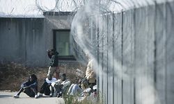 L'appartenance religieuse n'est pas enregistrée dans une banque de données lorsqu'on entre en prison et à leur arrivée, les détenus sont simplement informés qu'ils peuvent pratiquer librement leur culte. 