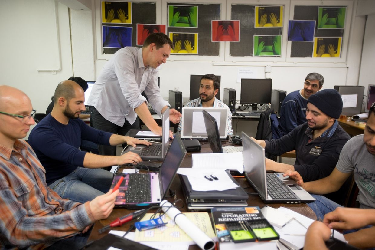 L'atelier de recyclage d'ordinateurs