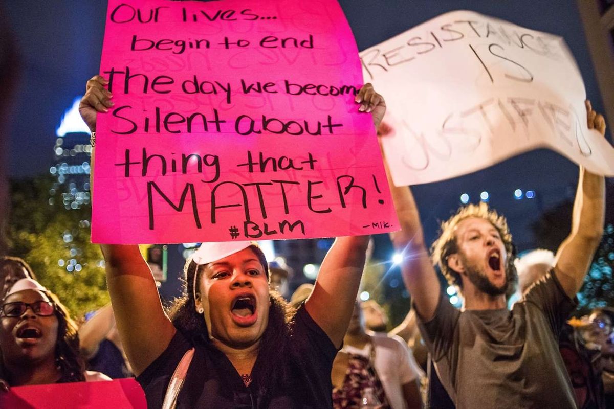 Dritte Protestnacht Ausgangssperre Nach Neuen Protesten In Charlotte