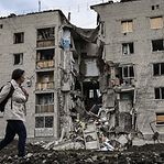 Zelensky acusa Rússia de "genocídio" no Donbass
