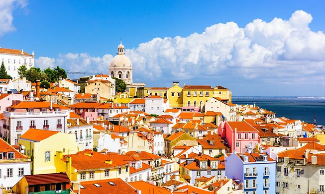 Lisbon, set between seven hills on the atlantic coast combines city and beach life