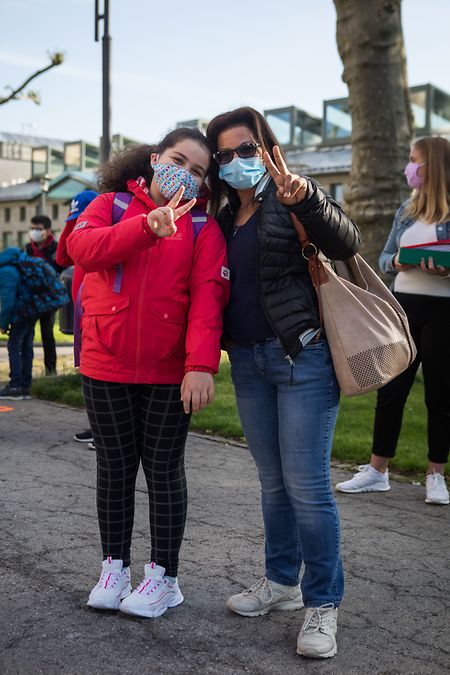 Auch im Falle von Sara (10) und Mutter Dina, ist der Mutter mulmiger als der Tochter.
