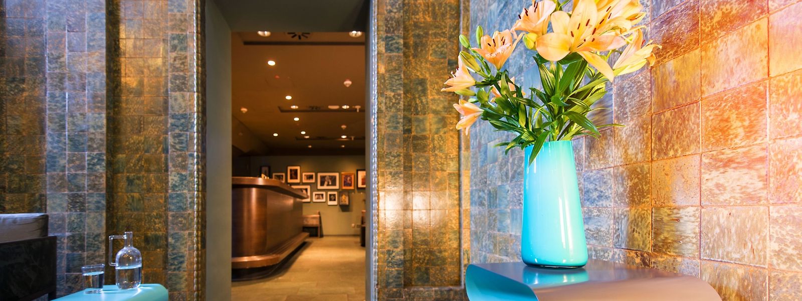 Einen Retro-Touch haben viele aktuelle Möbelentwürfe - zum Beispiel die Beistelltische LO12 und LH12 von Müller Möbelwerkstätten, die auf der Möbelmesse IMM Cologne zu sehen sein werden.