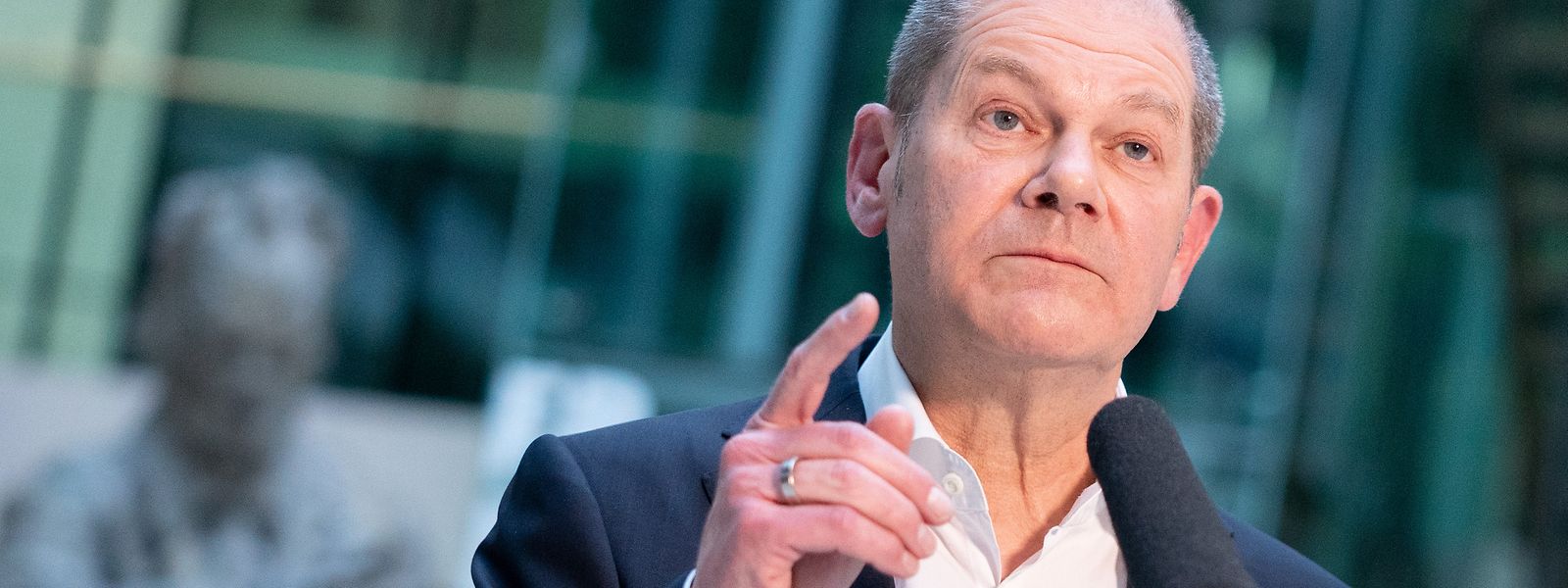 Olaf Scholz will dem Beispiel von Willy Brandt folgen und deutscher Bundeskanzler werden. Doch die Wirecard-Affäre lastet auf ihm.