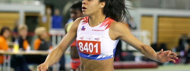 Tiffany Tshilumba konnte ihre persönliche Bestzeit über 60m verbessern und ist damit für das Halbfinale bei der Hallen-EM in Prag qualifiziert.