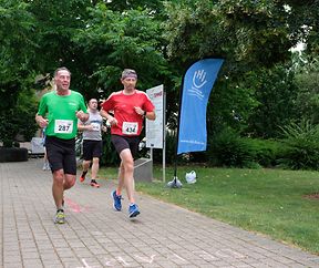 Course solidaire avec Handicap International, 1000 Km Hesperange / ©Luis Pardinas