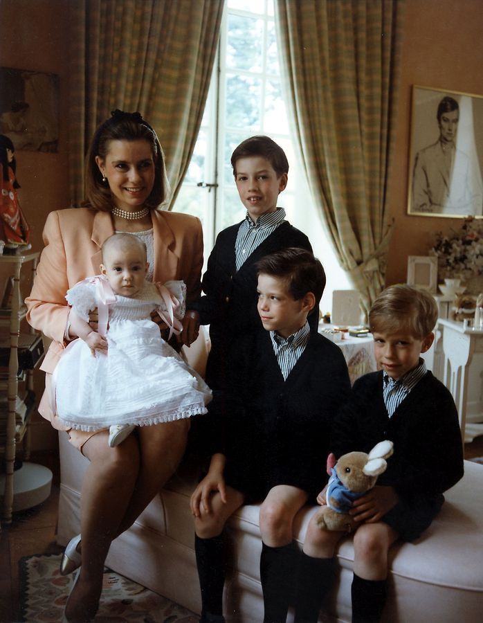 Maria Teresa mit ihren Kindern: Alexandra, Guillaume, Félix und Louis (v.l.n.r.).