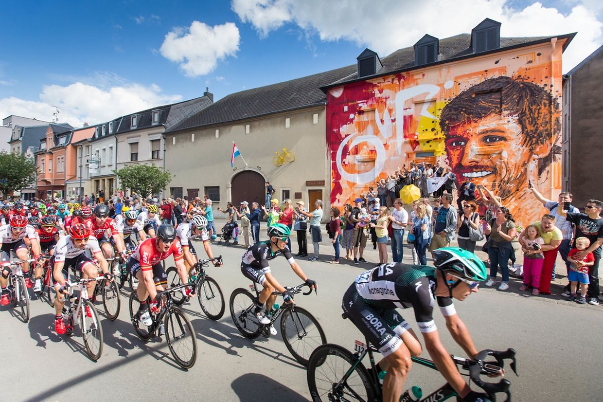 Tour de France Luxemburg 2017 Schifflingen, Schifflange, Foto Lex Kleren