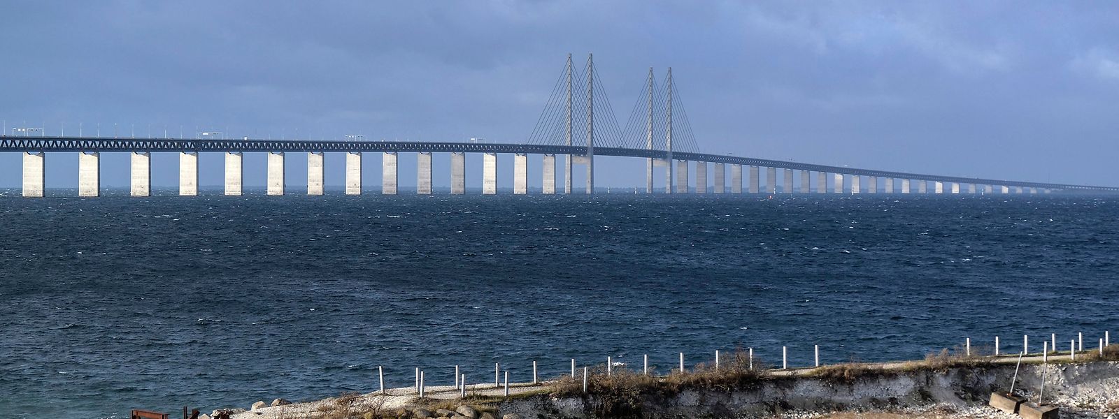Schweden, Lernacken: Die Öresundbrücke, aufgenommen von der schwedischen Seite.