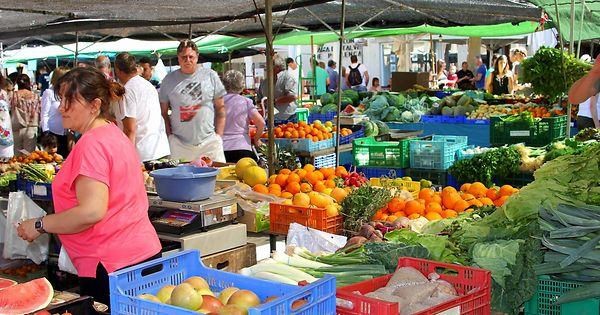 Luxemburg Wirtschaftsleistung Steigt Weiter Inflation Geht Zuruck