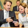 Der Ethikrat empfiehlt Premier Xavier Bettel (DP), Familienministerin Corinne Cahen (DP) wegen der Mail an den Geschäftsverband zu ermahnen.