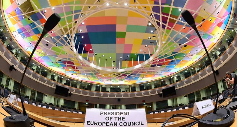 The room as seen from the President's seat.