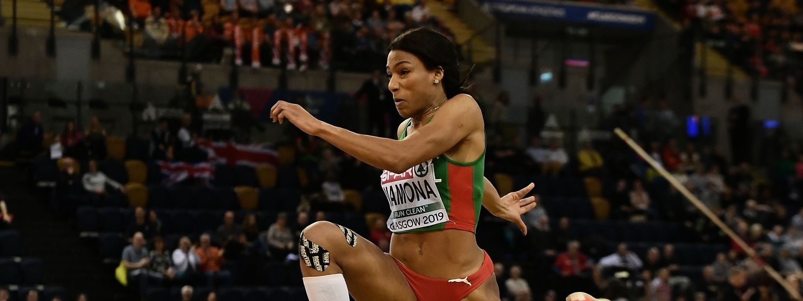 Olímpicos. Patrícia Mamona avança para final
