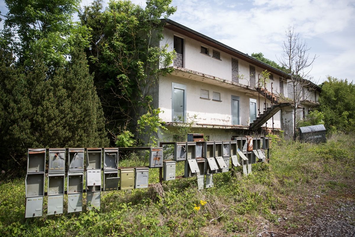 Eindrücke der verwahrlosten Cité Syrdall