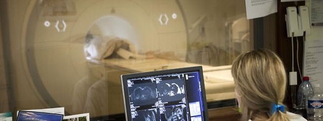 Derzeit müssen Patienten bis zu sechs Monate auf einen Termin für ein MRT warten.