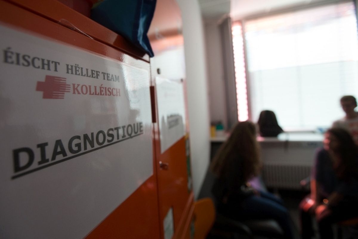 Ihre Anwesenheit verbreitet ein Gefühl der Sicherheit. Sie zu haben, ist ein Privileg.So lautet die Anerkennung der Schulgemeinschaft.