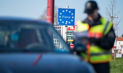 Zum Themendienst-Bericht von Philipp Laage vom 16. März 2020: Die Grenzen zu den meisten Nachbarländern - hier die deutsch-französische Grenze im Saarland - sind dicht. Foto: Oliver Dietze/dpa/dpa-tmn - Honorarfrei nur für Bezieher des dpa-Themendienstes +++ dpa-Themendienst +++