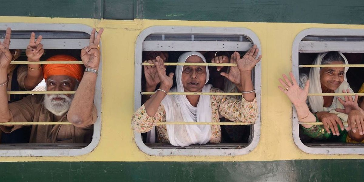 In Indien Will Alles Zur Eisenbahn