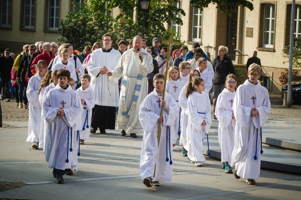 Messe für die neuen Pfarreien: Mëllerdall Saint - Michel (Fels) + Miersch Saint - François (Mersch) + Äischdall - Helpert St-Willibrord