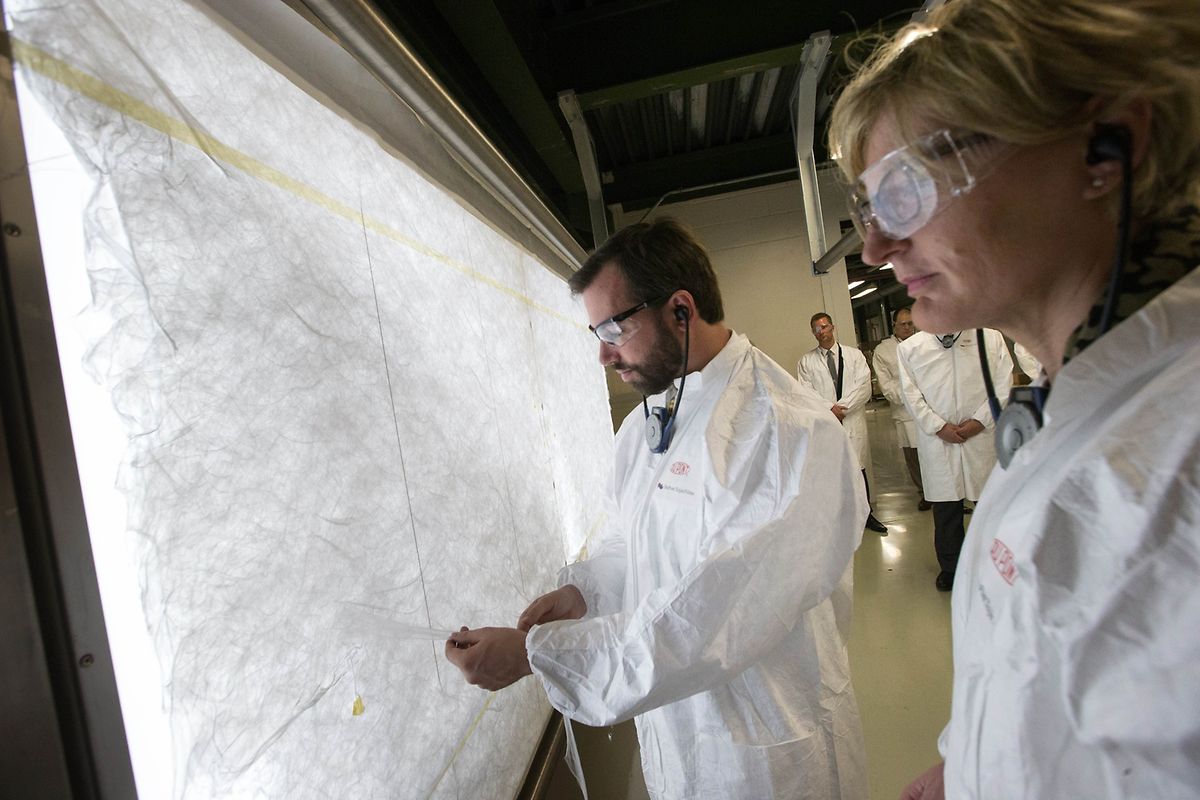 Erbgroßherzog Guillaume besuchte am Dienstag das DuPont-Werk in Contern. 