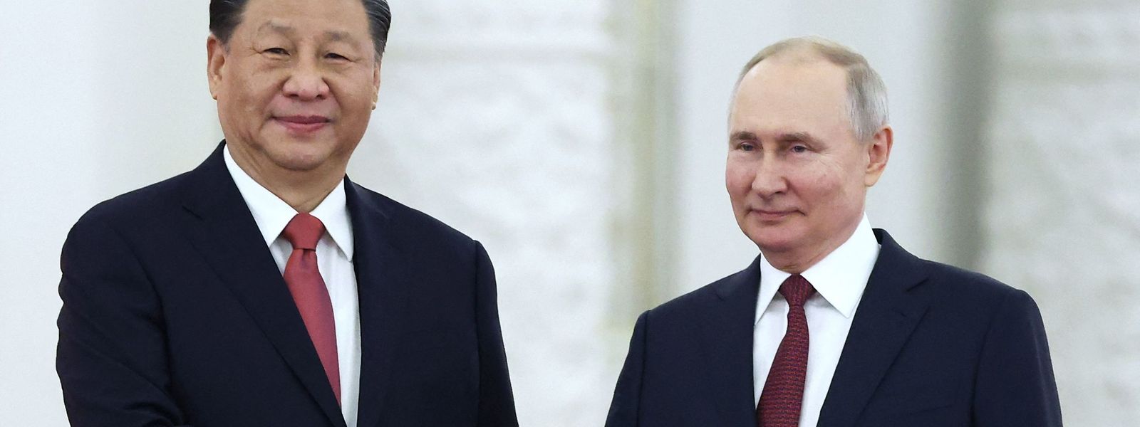 Russlands Präsident Wladimir Putin (rechts) erhielt im Kreml Besuch von seinem chinesischen Konterpart Xi Jinping.