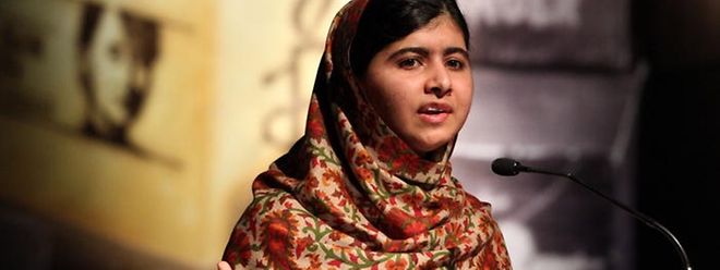 L'attaque contre cette écolière de 15 ans à l'époque aura l'effet inverse du but recherché: elle choque au Pakistan et à l'étranger, notamment en Occident où  elle devient une star.