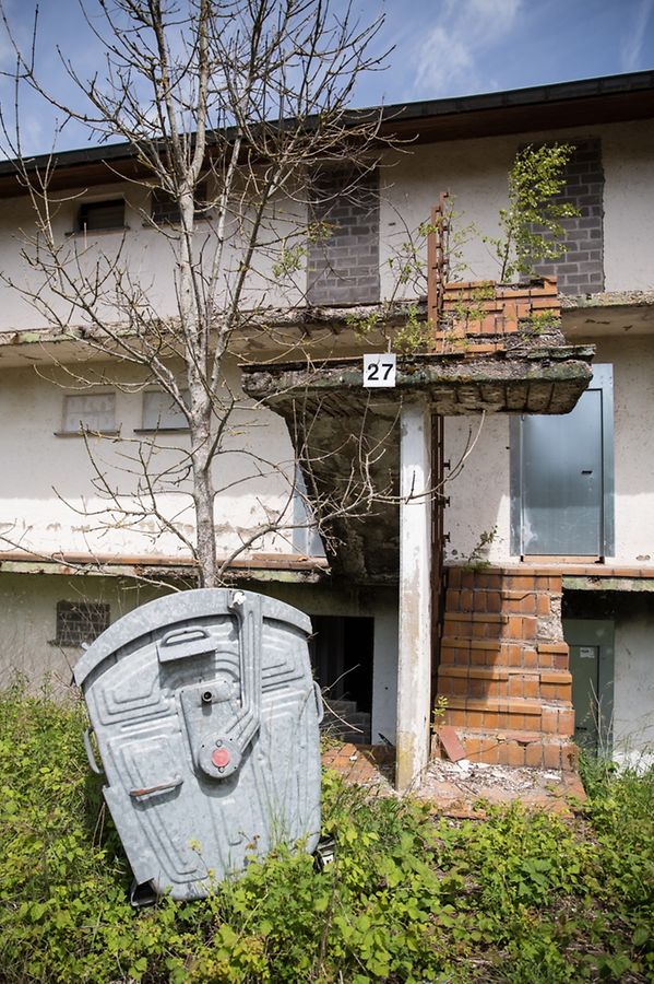 Eindrücke der verwahrlosten Cité Syrdall