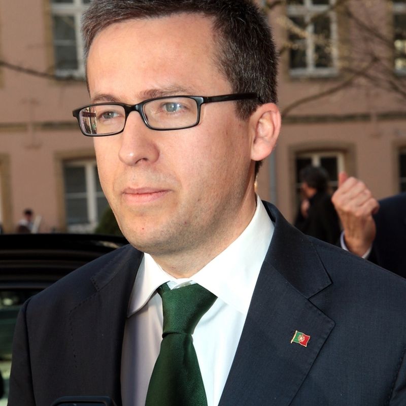 Oficial Carlos Moedas Comissario Europeu Da Investigacao Ciencia E Inovacao