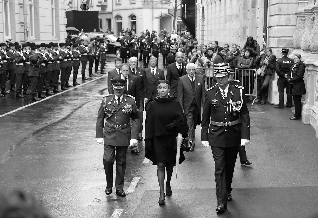 Lokales, Online, Kathedrale, Staatsbegräbnis Großherzog Jean, funérailles Grand-Duc Jean, Eingang Kathedrale,
