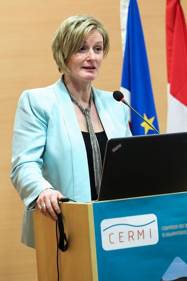 La ministre Francine Closener.